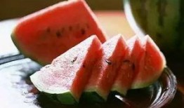 口味王吃瓜,解锁夏日清凉新姿势！