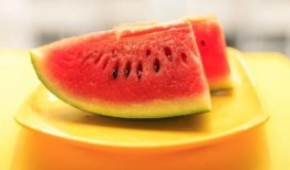 夏天西安瓜怎么吃,解锁西安特色夏日瓜食文化