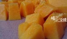 晚上吃酸瓜视频,揭秘晚上吃酸瓜的神奇魅力