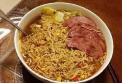 小呆瓜吃泡面,小呆瓜的泡面美食之旅