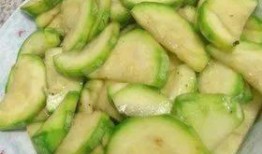 广东小蓝瓜怎么吃,广东小蓝瓜的多样食法探索