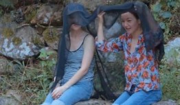 河边吃瓜直播,揭秘网络红人的幕后生活