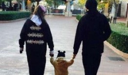 杰伦现场吃瓜图片,趣味瞬间引网友热议