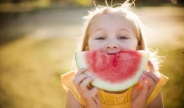 婴儿可以吃篮瓜吗,适合婴儿食用的健康选择